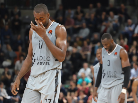 Euroligue : l'ASVEL s'incline lourdement sur le parquet du Maccabi Tel Aviv (93-62) Euroligue : l'ASVEL s'incline lourdement sur le parquet du Maccabi Tel Aviv (93-62)