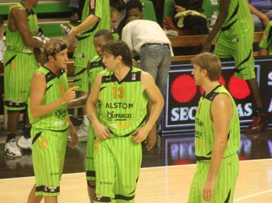 Première défaite pour l'ASVEL (90-77) Première défaite pour l'ASVEL (90-77)