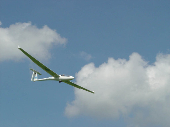 Rhône : un pilote de planeur se tue lors d’un crash