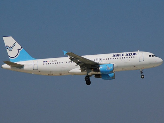 Un corps oubli&eacute; dans la soute d&rsquo;un avion &agrave; Lyon !