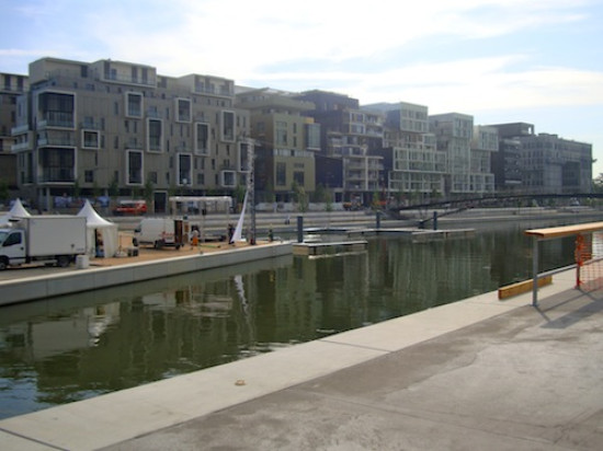 La Confluence danse et inaugure sa darse nautique