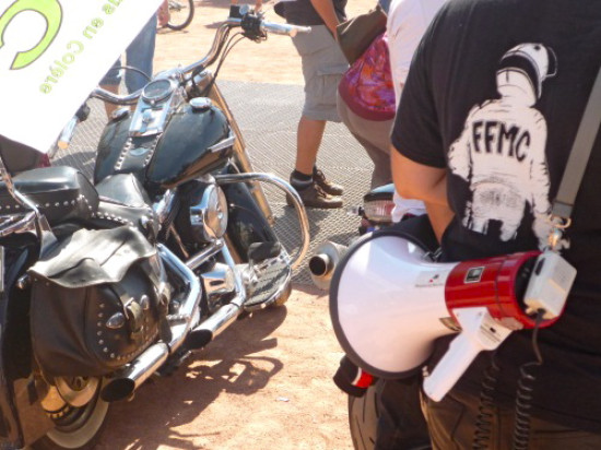 4 000 motards en colère au départ de Bellecour