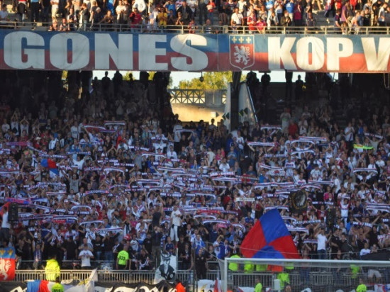 L'OL veut "apporter son exp&eacute;rience" en mati&egrave;re de supporters