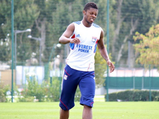 Michel Bastos : "L'idéal serait que Schalke m'achète"