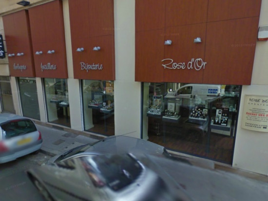 Lyon : une bijouterie braquée dans le 6e arrondissement Lyon : une bijouterie braquée dans le 6e arrondissement