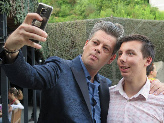 Benjamin Biolay devient parrain de l’association "Je soutiens Marin"