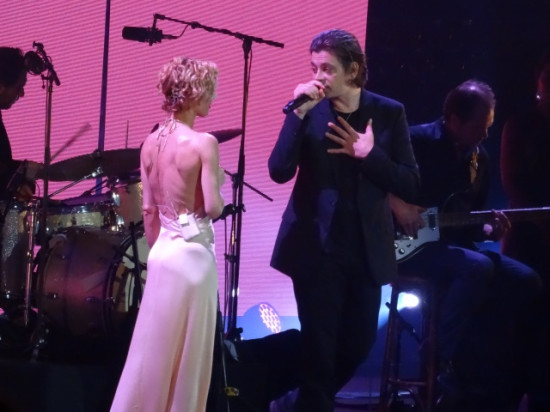 Le lyonnais Benjamin Biolay amoureux de Vanessa Paradis ? Il confirme &agrave; demi-mot...