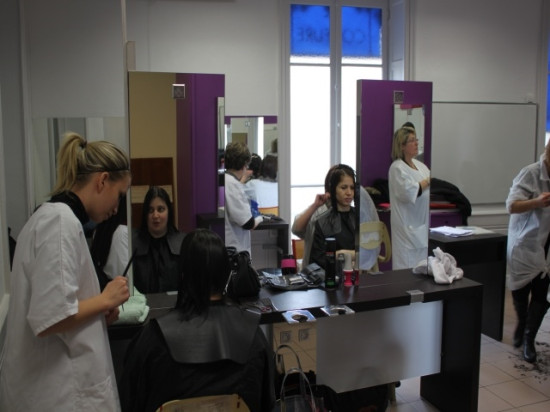 Bons plans anti-crise à Lyon (1/4) : où se faire coiffer pas cher ?