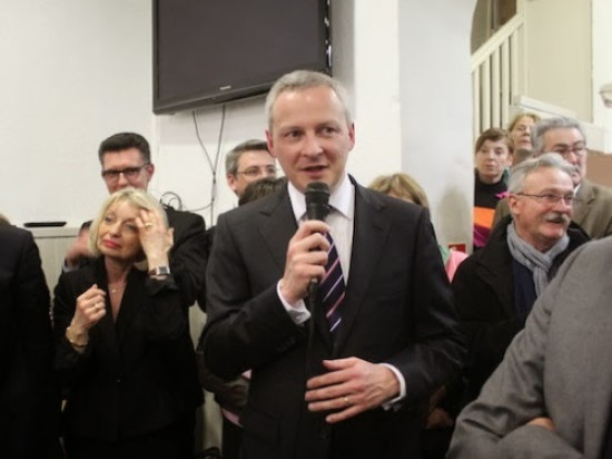 Bruno Le Maire en déplacement dans le Rhône