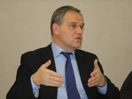 Grand Lyon : Buffet inquiet d'une possible hausse des impôts l'année prochaine