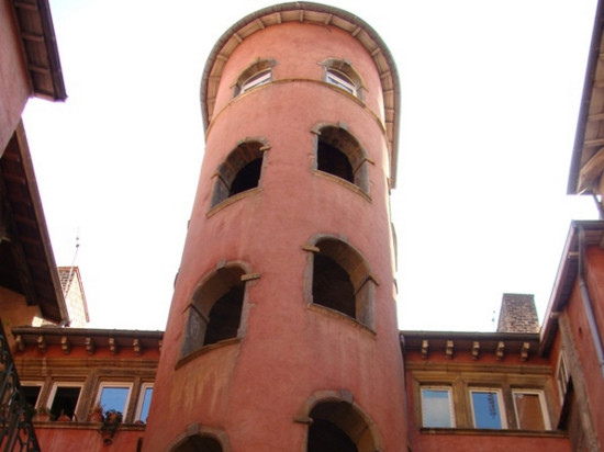 Lyon : la Tour Rose en liquidation judiciaire