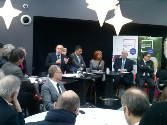 Municipales à Lyon : Gérard Collomb dévoile ses têtes de liste