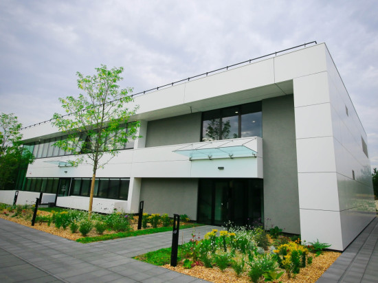 LDLC déménage à Limonest