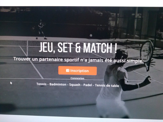 Des Lyonnais lancent un site de rencontres sportives spécial raquettes Des Lyonnais lancent un site de rencontres sportives spécial raquettes