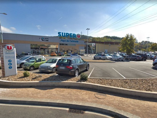 Safari-chasse : les anciens gérants du Super U de l'Arbresle vont ouvrir un McDonald's