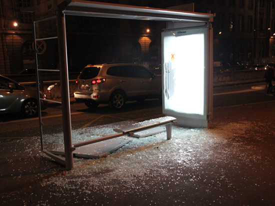 Débordements lors de la manif anti-FN à Lyon : prison avec sursis et travail d'intérêt général pour deux casseurs