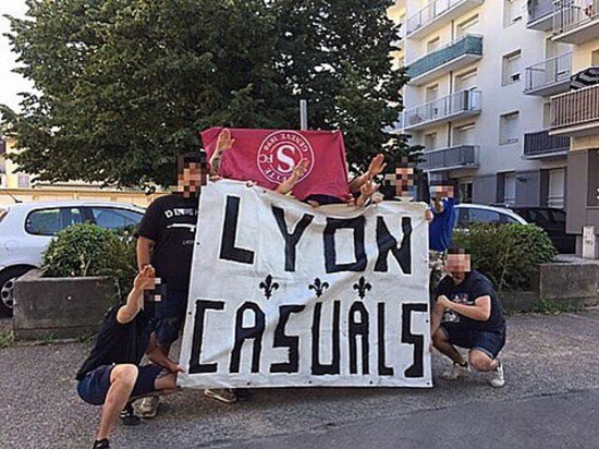 OL-Servette : des "supporters" lyonnais font le salut nazi à Bourgoin-Jallieu