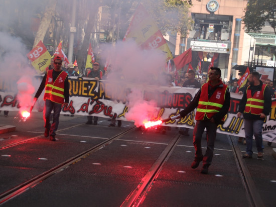 250 cheminots manifestent à Lyon