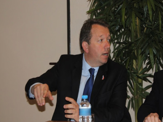 Hamelin et Berra avec Fenech : "le bal des faux culs" selon Boudot