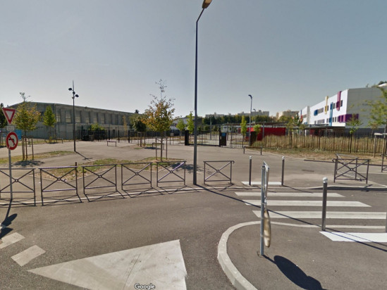 Une grève pendant le brevet dans un collège de Vaulx-en-Velin