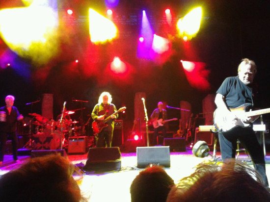 Crosby, Stills and Nash, l'aller simple de Fourvière pour Laurel Canyon