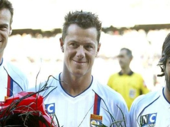 L'ancien joueur de l'OL Eric Deflandre devient com&eacute;dien