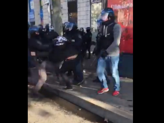 Lyon : une nouvelle vidéo du cassage de 9 dents d’un homme lors d’une manifestation