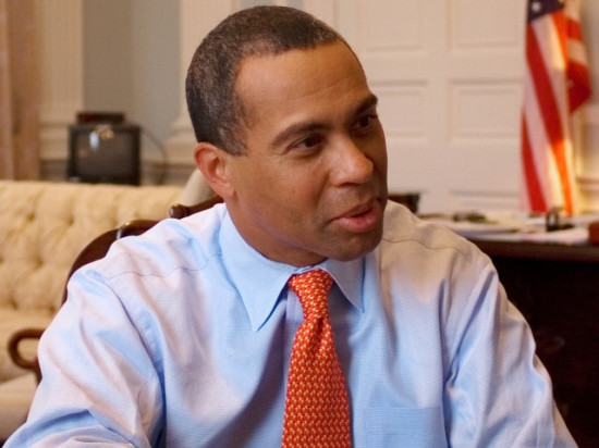 Le gouverneur du Massachusetts re&ccedil;u &agrave; Lyon par G&eacute;rard Collomb