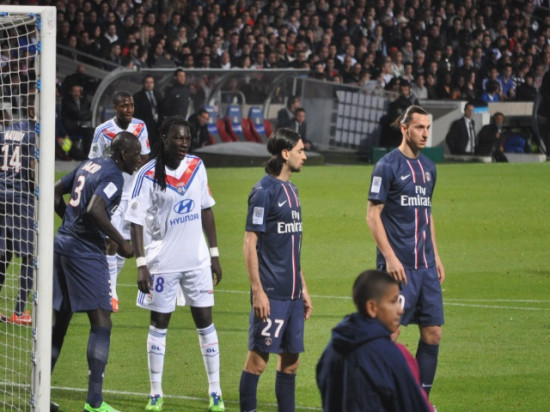 OL : Cardiff et Leverkusen intéressés par Gomis