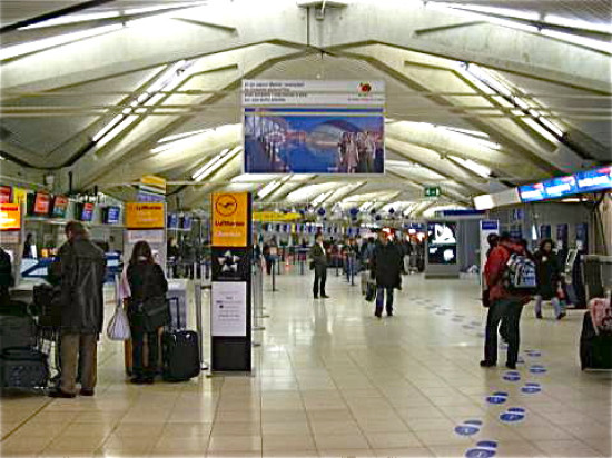 Alerte au colis suspect vendredi matin à l'aéroport Saint-Exupéry
