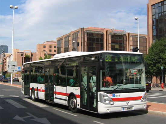 Un garçon gravement blessé par un bus à la Part-Dieu