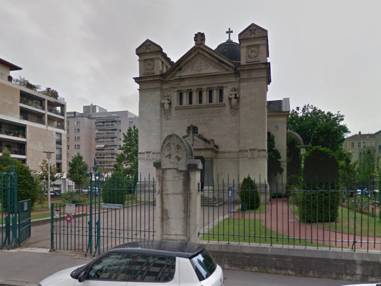 Une statue profanée par des jeunes dans une église lyonnaise Une statue profanée par des jeunes dans une église lyonnaise