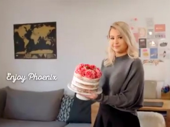 EnjoyPhoenix derrière les fourneaux ce mardi dans le Meilleur pâtissier spécial célébrités