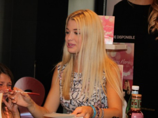 Bientôt un deuxième livre pour la lyonnaise EnjoyPhoenix