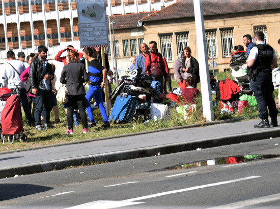 Les familles albanaises expulsées du Parc Georges Bazin toujours sans solution