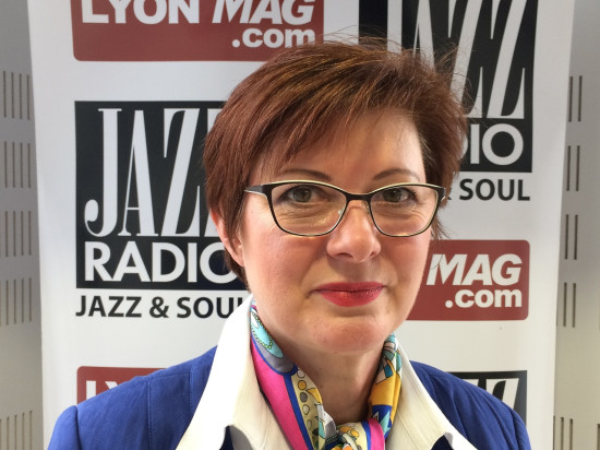 Evelyne Lavezzari : "L’aspect humain inexistant dans la vente de l’aéroport Saint-Exupéry"