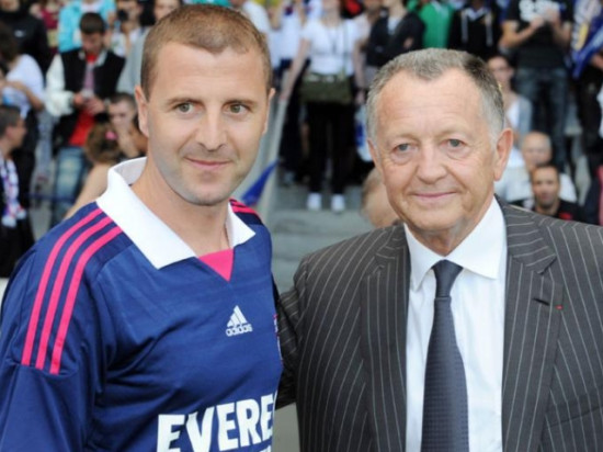 Exclu : Florian Maurice prospecte aux Emirats pour l'OL Exclu : Florian Maurice prospecte aux Emirats pour l'OL