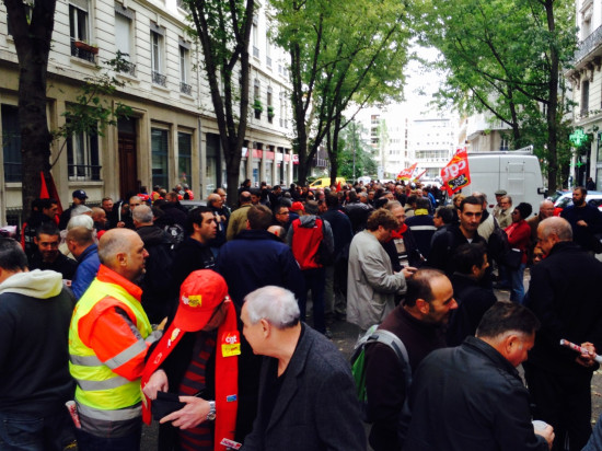 Lyon : 250 personnes réunies pour la "défense des libertés syndicales" Lyon : 250 personnes réunies pour la "défense des libertés syndicales"