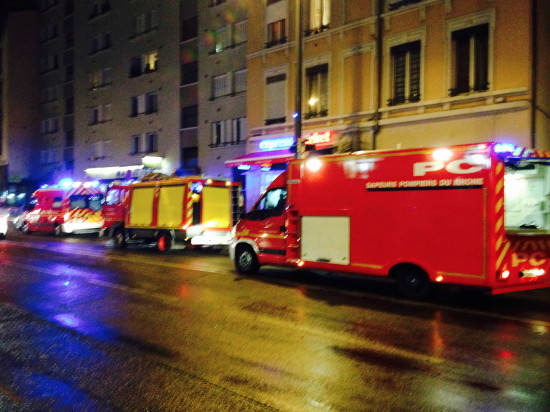 Villeurbanne : le métro A arrêté, de la fumée à la station Charpennes