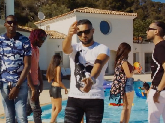 Rhône : ils tirent sur l'hôtel d'un groupe de rap marseillais Rhône : ils tirent sur l'hôtel d'un groupe de rap marseillais