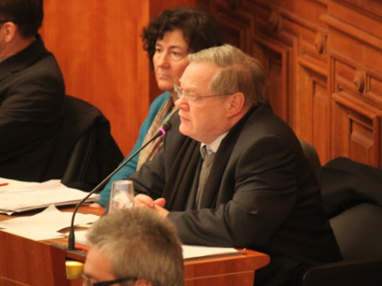 Perrin-Gilbert opposée à Collomb en 2014 : des élus du 1er fustigent leur maire