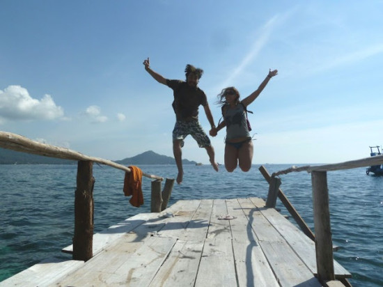 Premières impressions des "Globe-croqueurs" lyonnais en Asie du sud-est Premières impressions des "Globe-croqueurs" lyonnais en Asie du sud-est