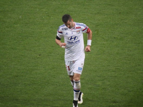 Football : Maxime Gonalons forfait pour les deux matches amicaux des Bleus