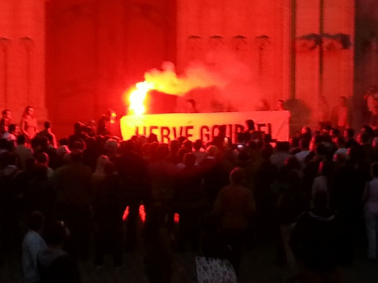 Mort d'Hervé Gourdel : 230 personnes réunies sur la place Saint-Jean à Lyon