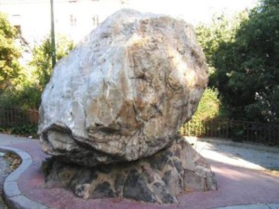 Les Indignés délogés de la place du Gros-Caillou par les forces de l'ordre