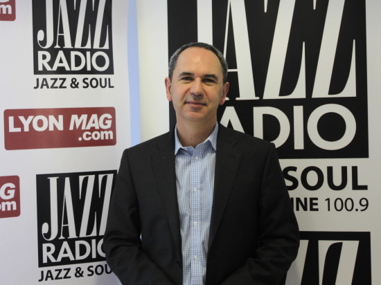 Guillaume Decitre sur son plan d'économies : "Pour que Decitre fasse le dos rond pendant la crise"