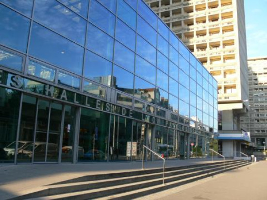 Halles de Lyon : une employée tuée par la chute d'une caisse