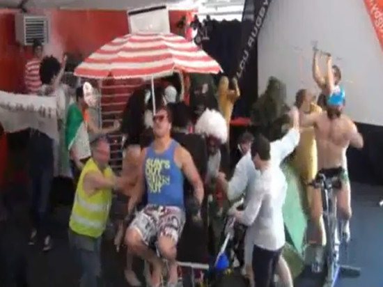 Le LOU sort à son tour un Harlem Shake