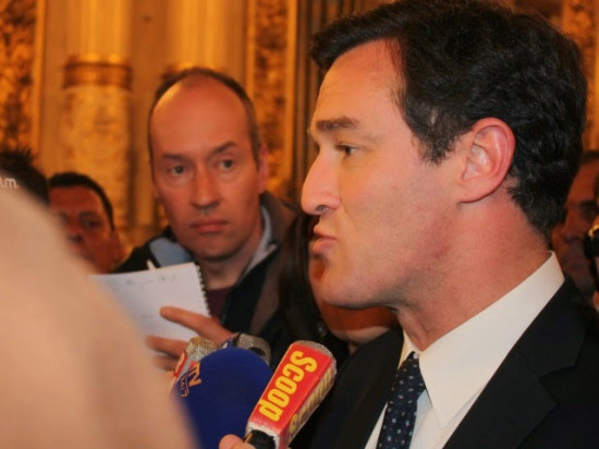 Rythmes scolaires à Lyon : Collomb "mauvais gestionnaire et menteur" selon Havard Rythmes scolaires à Lyon : Collomb "mauvais gestionnaire et menteur" selon Havard