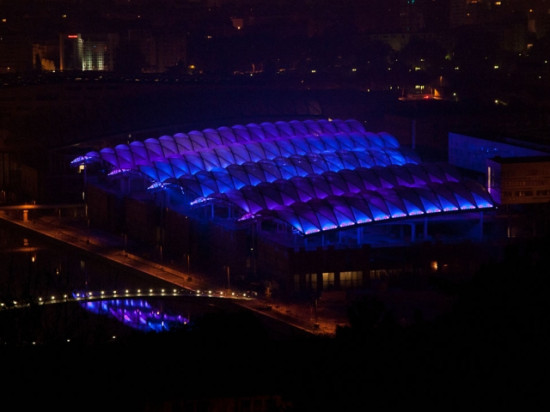 Lyon : la Confluence se met en lumière et dévoile son calendrier 2012